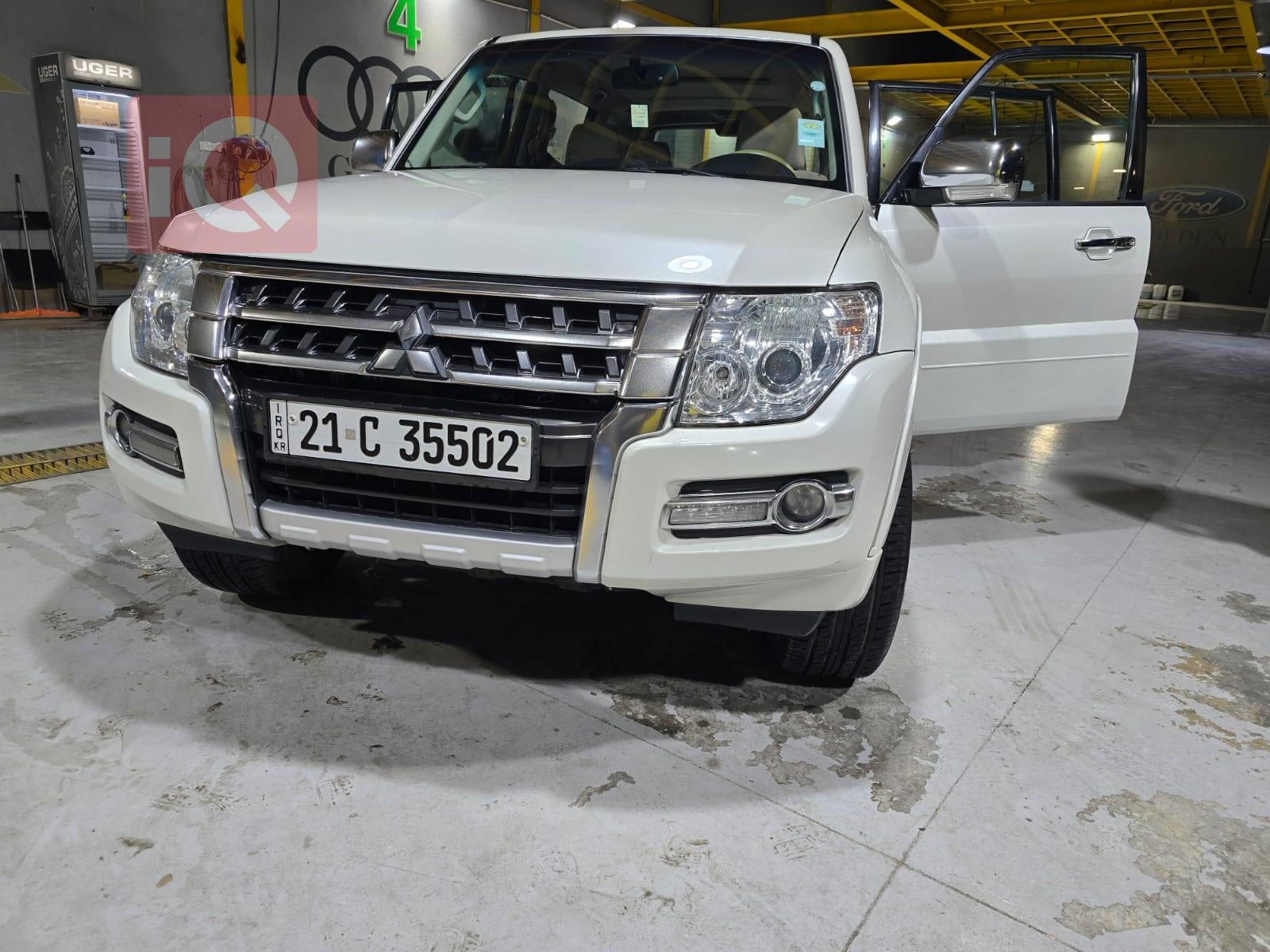 ميتسوبيشي باجيرو